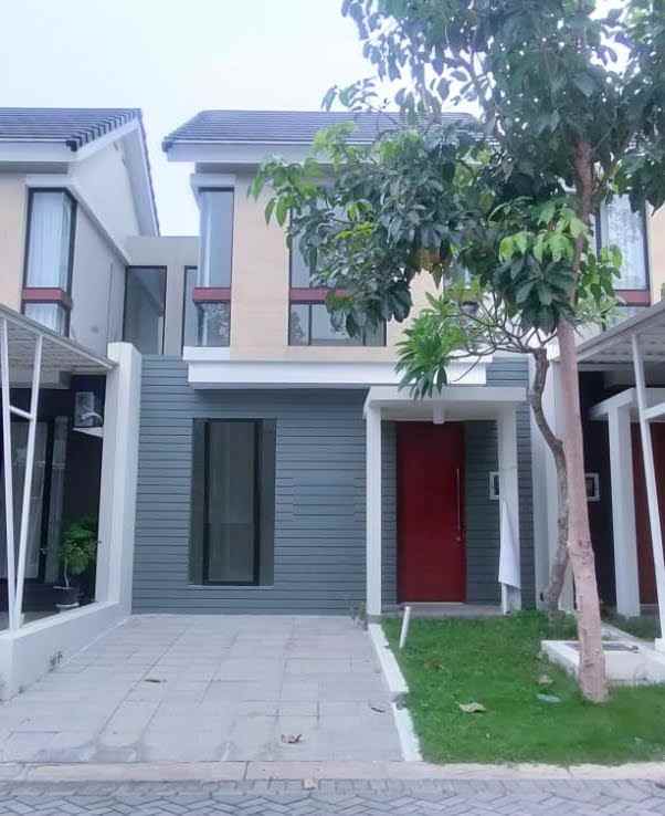 rumah dijual northwest lake citraland surabaya barat