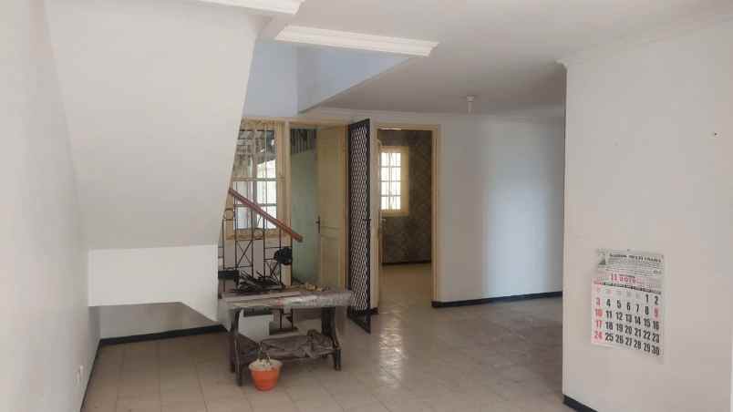 rumah dijual vila valensia pakuwon indah surabaya