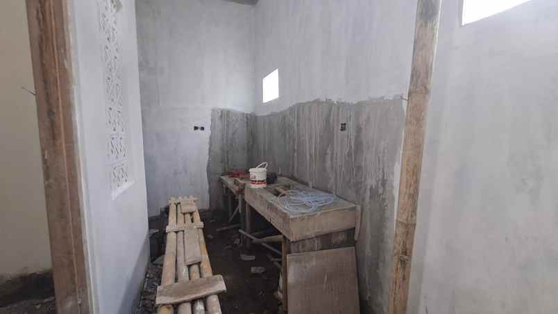 rumah full furnish siap huni di bangunjiwo bantul