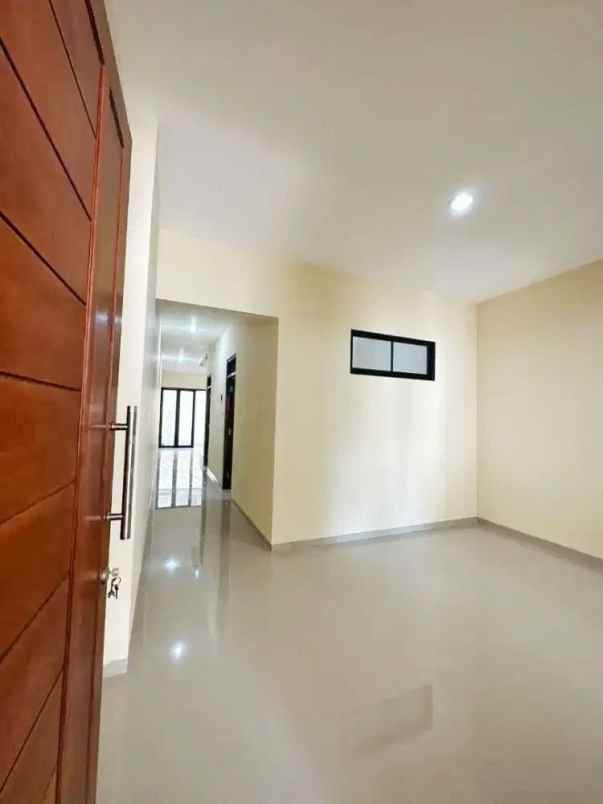 rumah gembong kapasan strategis new minimalis