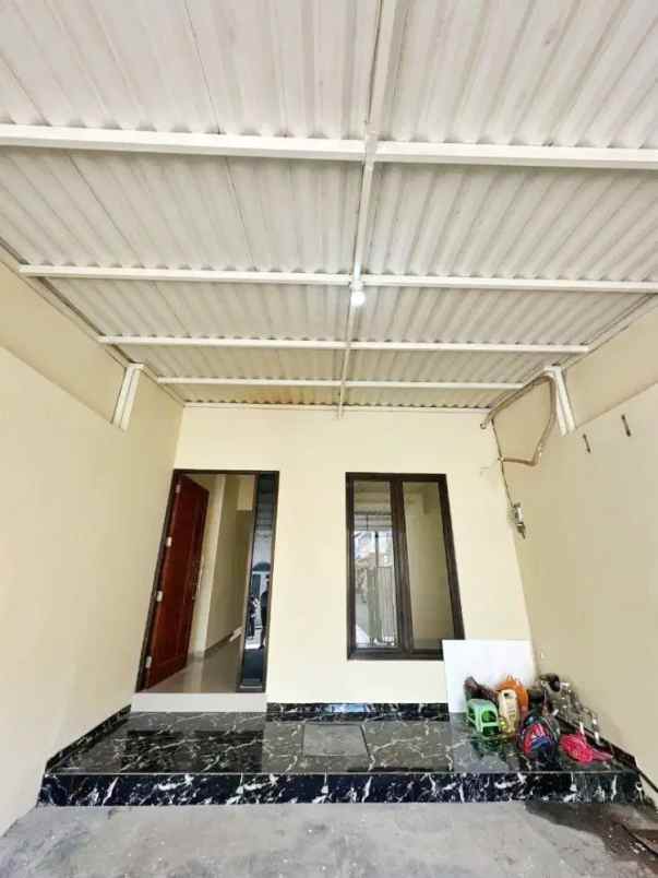 rumah gembong kapasan strategis new minimalis