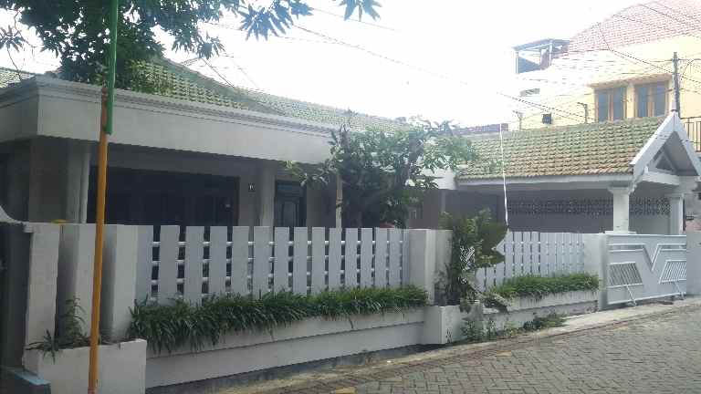 rumah jalan kartini gresik