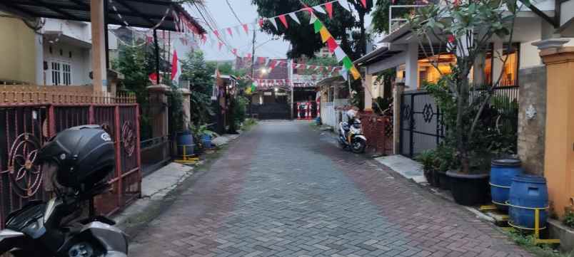 rumah jl arafah ii panunggangan