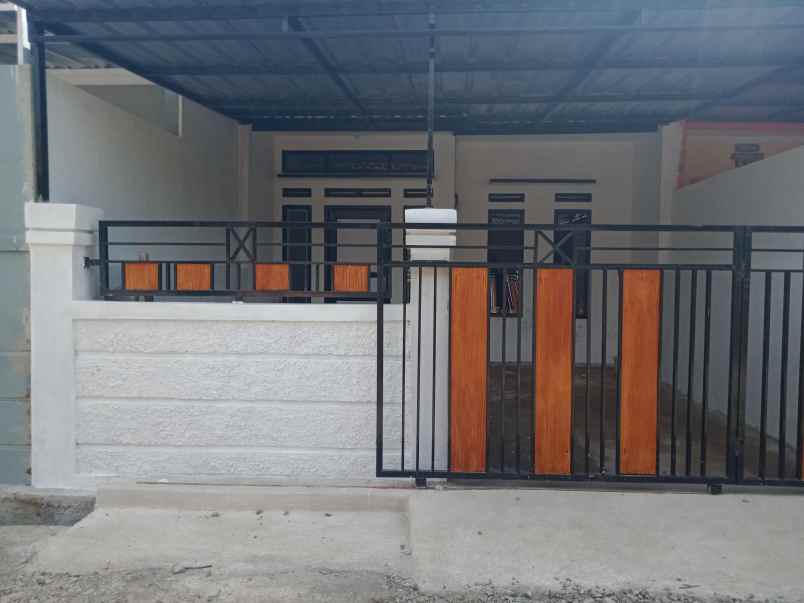 rumah jl jatimekar kp paniisan