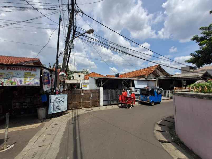 rumah kontrakan jual murah di bintara 1 pondok kopi