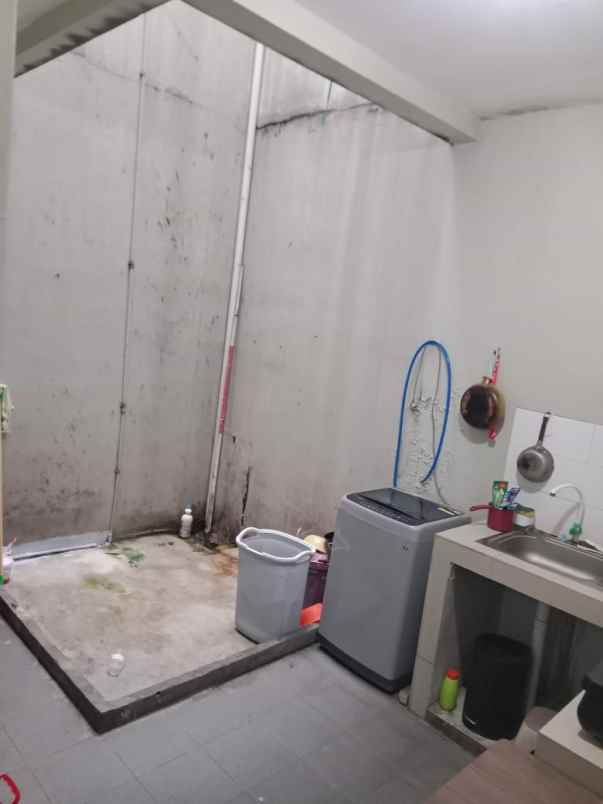 rumah kota bandung andir dekat cicendo tamansari itb