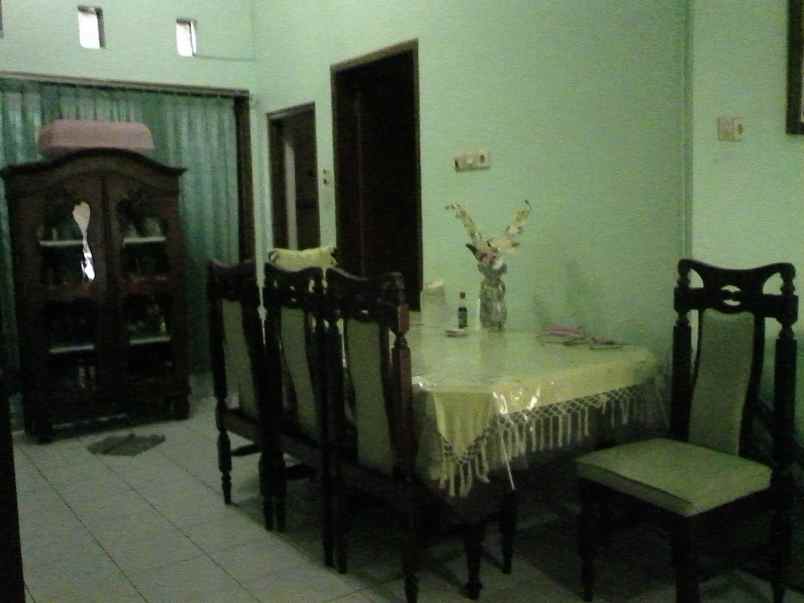 rumah luas tenang dan nyaman duta bukit mas banyumanik