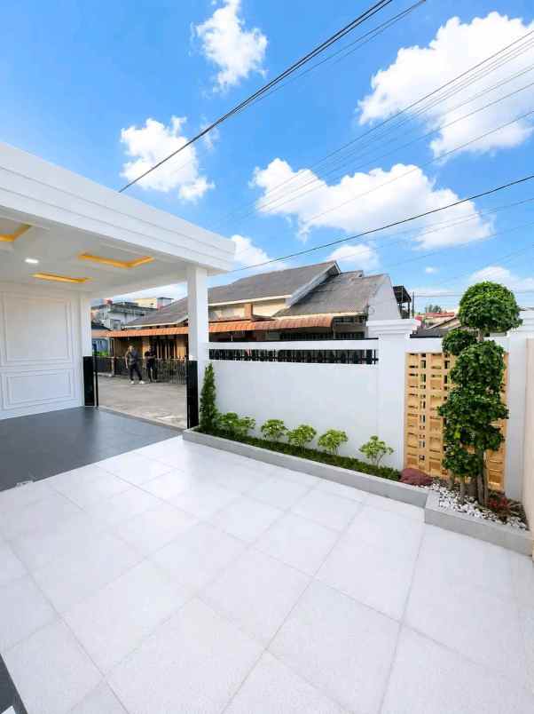 rumah maksimalis harga minimalis