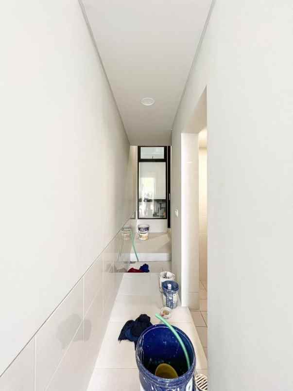 rumah manyar tirtoasri new minimalis row 2 mobil