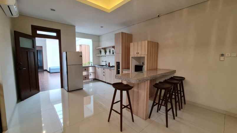 rumah mewah di menteng full furnished