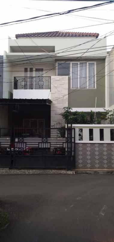 rumah mewah di pondok bambu duren sawit jakarta timur