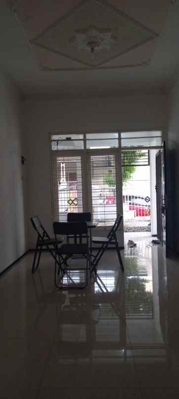 rumah mewah siap huni lokasi sulfat malang