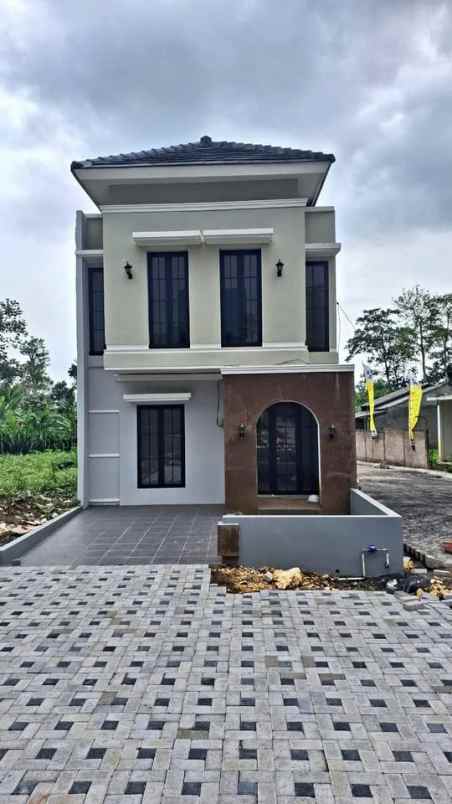 rumah minimalis 2 lantai 500 jutaan di pakis
