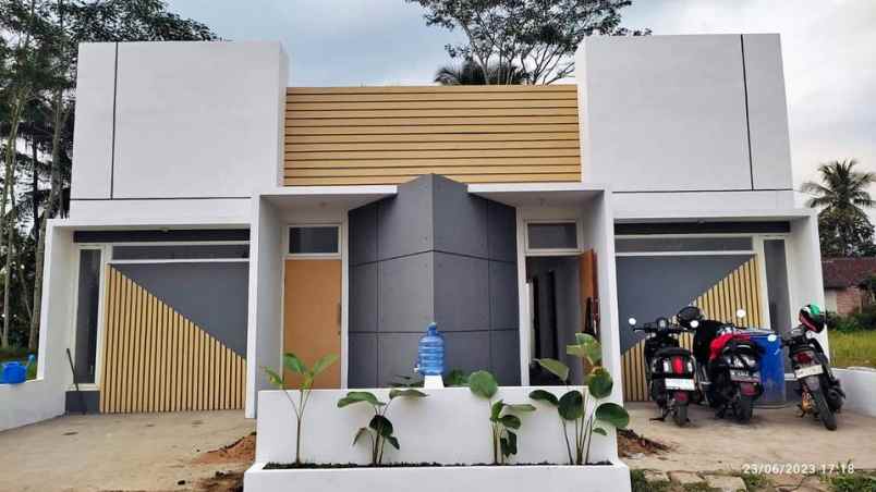 rumah minimalis free all biaya di pakisaji