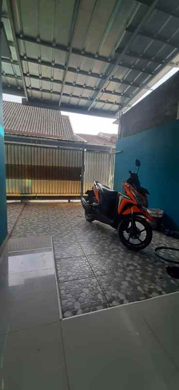 rumah murah hook furnished di sawangan depok