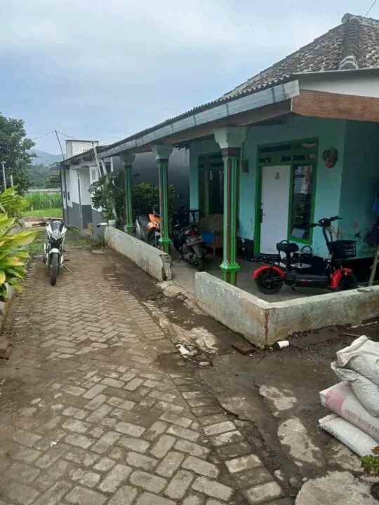 rumah murah sederhana bumiaji madewo apples