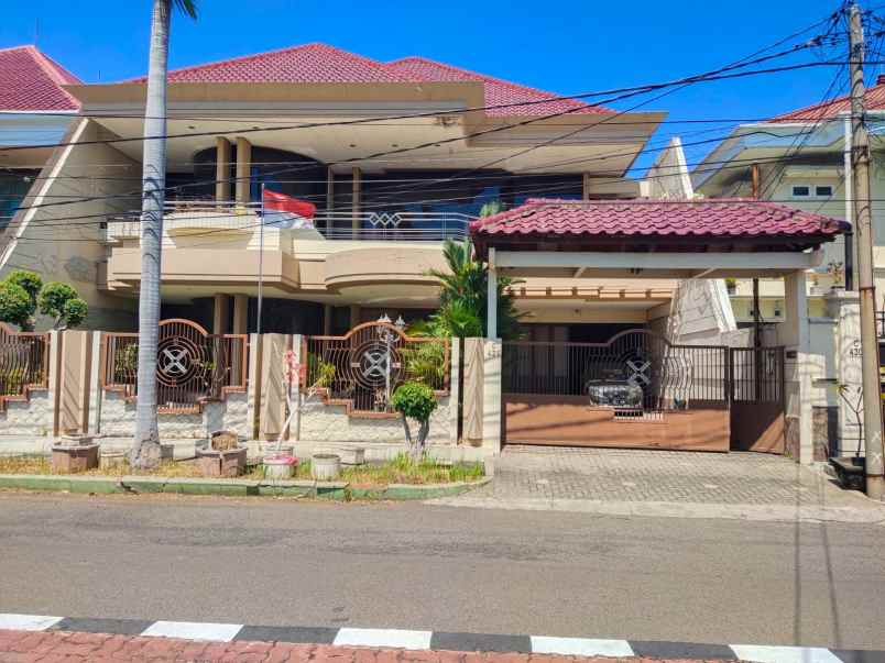 rumah murrah tengah kota