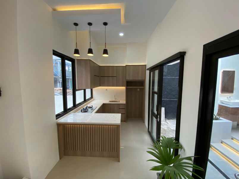 rumah pertama yang nyaman untuk masa depan keluarga