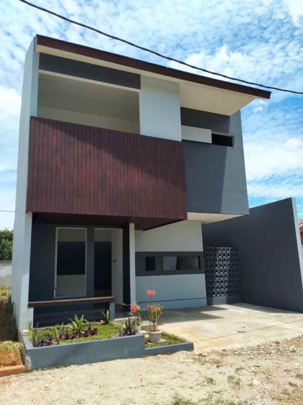 rumah rawabuntu serpong tangsel