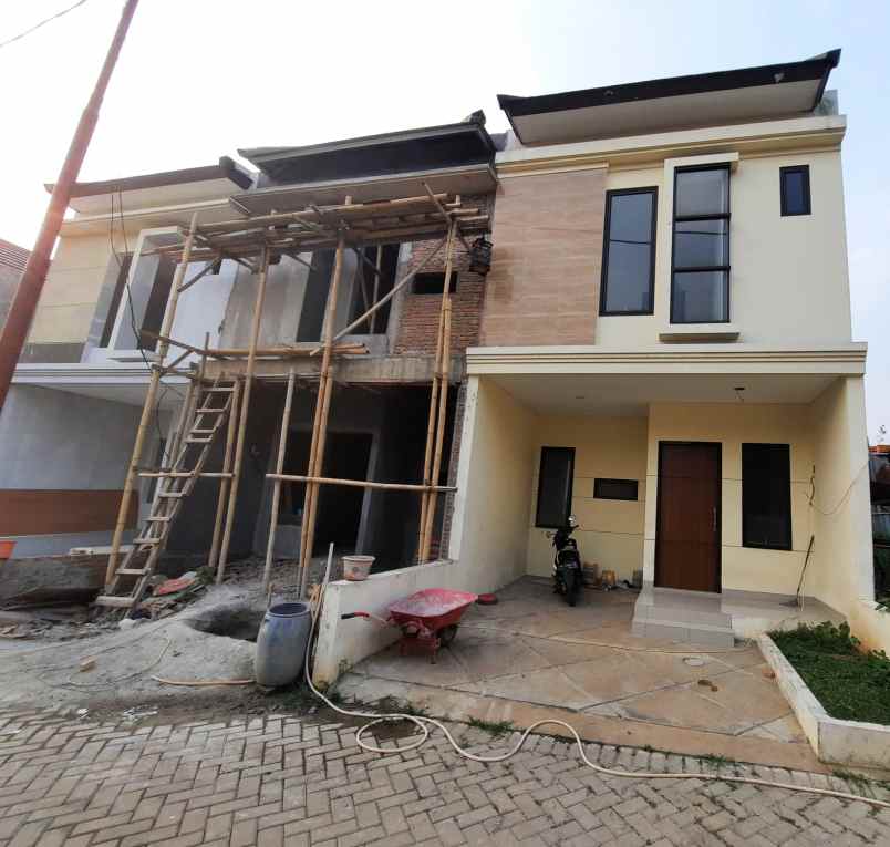 rumah ready stock 600 jutaan di cimanggis depok