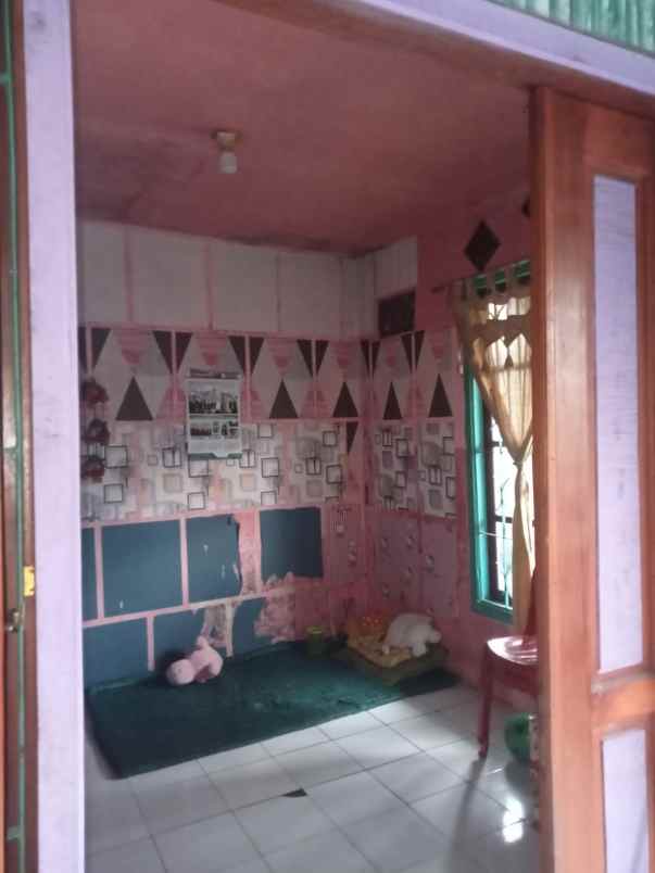 rumah second siap huni di bumi sawangan indah 2 depok