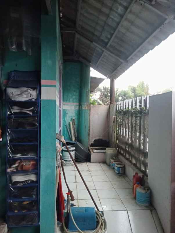 rumah second siap huni di bumi sawangan indah 2 depok