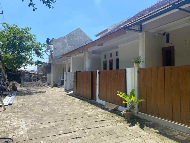 rumah sewon dekat ringroad selatan akses mudah