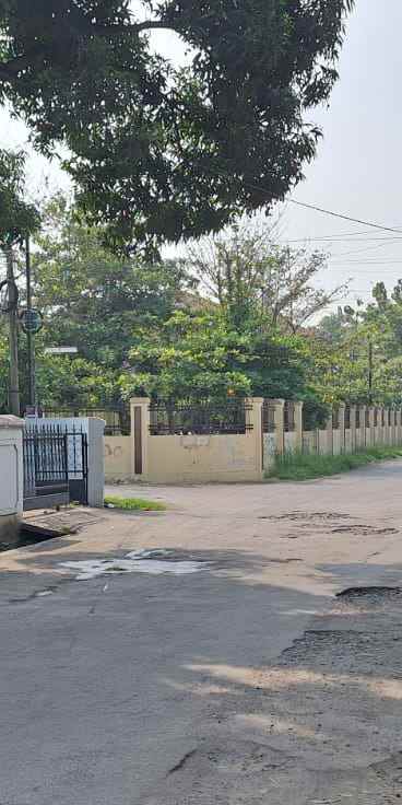 rumah siap huni di kawasan komersil