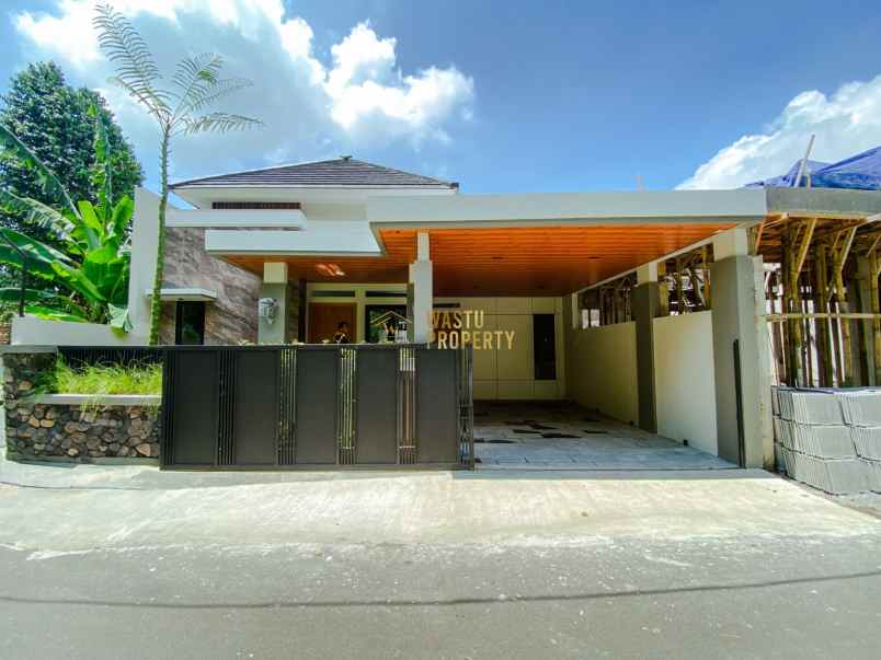 rumah siap huni di ngaglik tanah luas