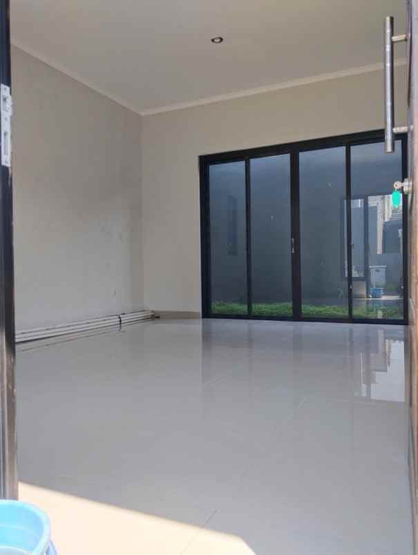 rumah siap huni fasilitas lengkap termurah di pamulang