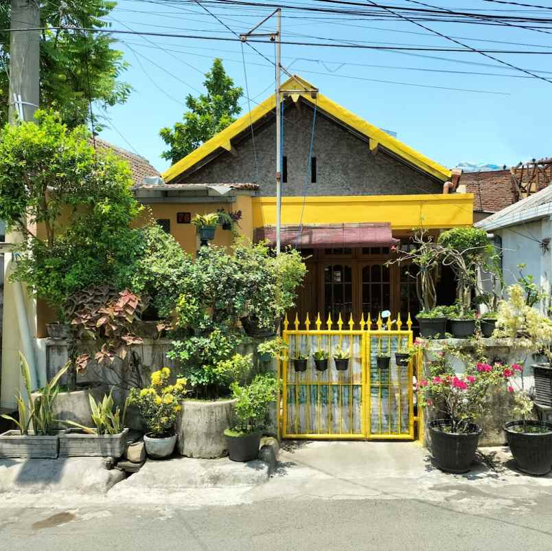 rumah siap huni nyaman dan asri