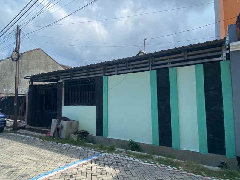 rumah strategis jl badak semarang dekat simpang lima