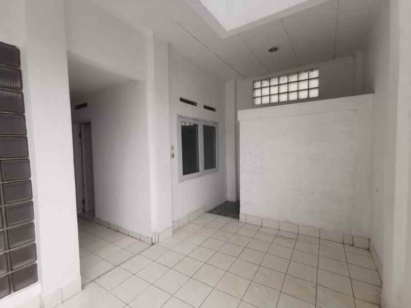 rumah stretgis jl kawaluyaan indah bandung harga nego