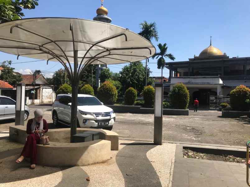 rumah tengah kota buah batu