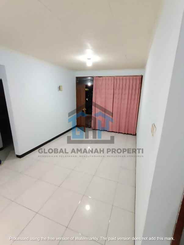 rumah terawat komplek baros cimahi 2 lantai