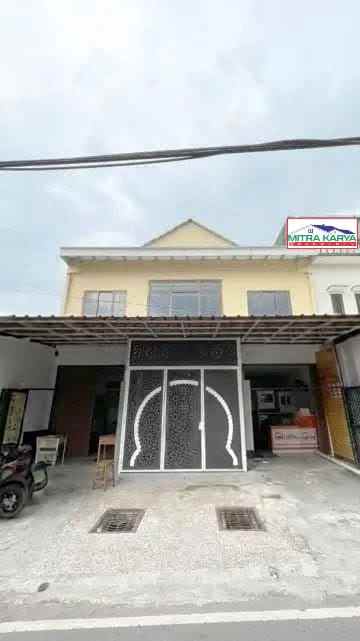 rumah usaha dilalui angkot di pondok bambu duren sawit