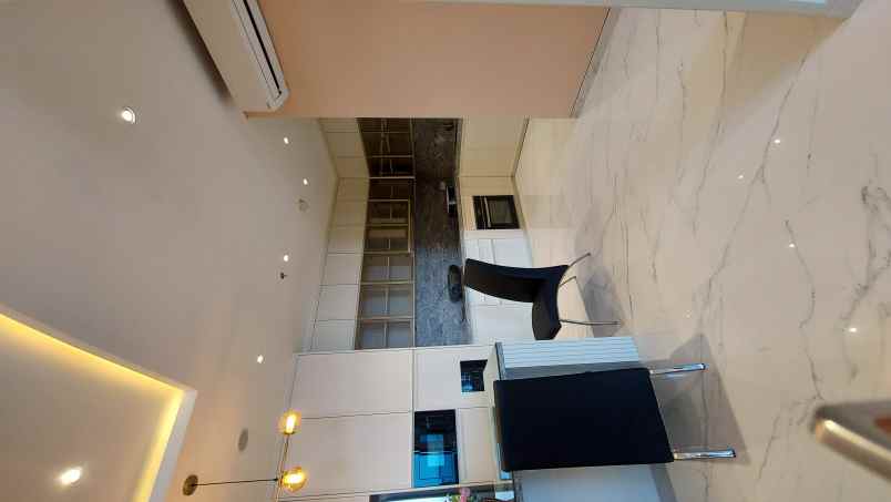 sky residence lt 31 siap huni fully furnished