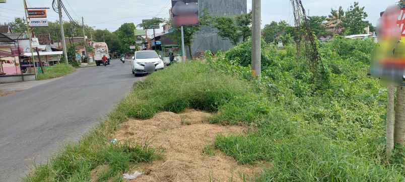 tanah dekat puskesmas baki