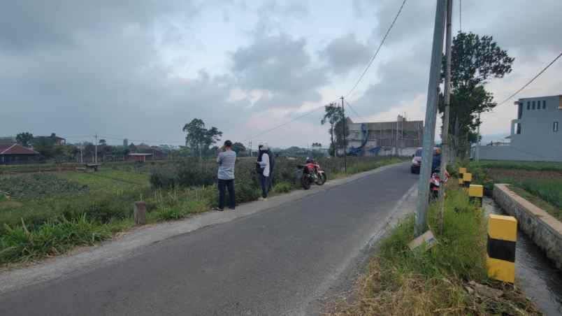 tanah sawah subur harga istimewa di sisir kota batu