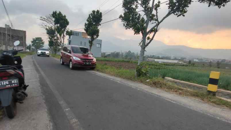 tanah sawah subur harga istimewa di sisir kota batu