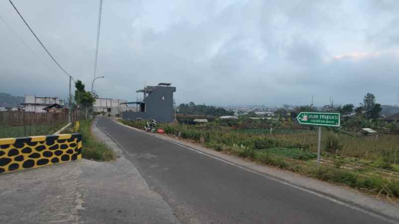 tanah sawah subur harga istimewa di sisir kota batu