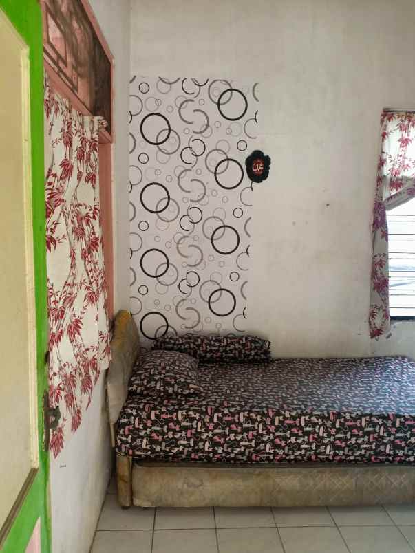 terima kost khusus putri kamar mandi sendiri