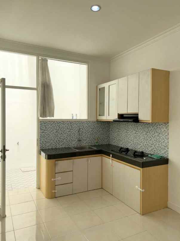 turun harga rumah puri surya jaya valencia sidoarjo