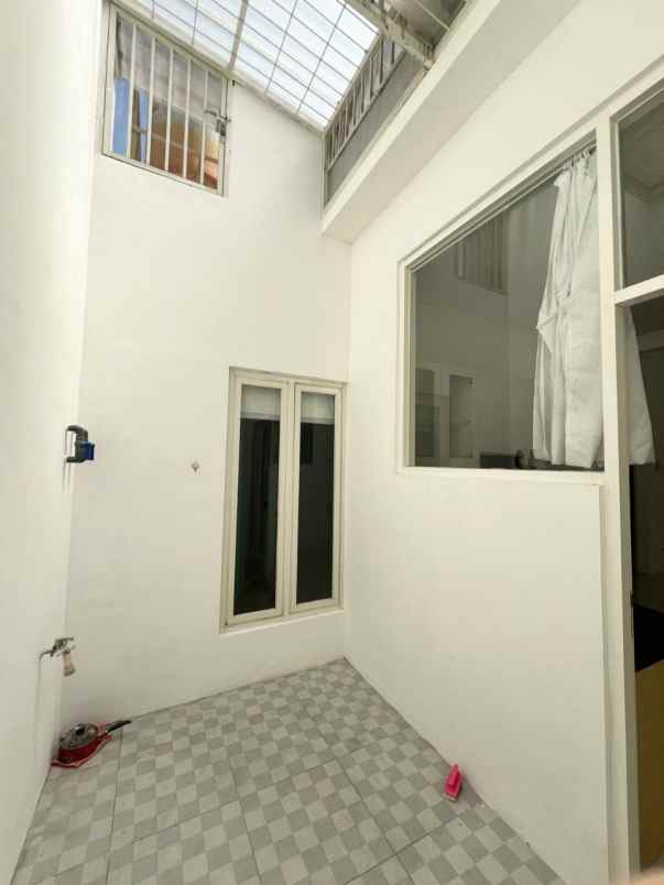 turun harga rumah puri surya jaya valencia sidoarjo