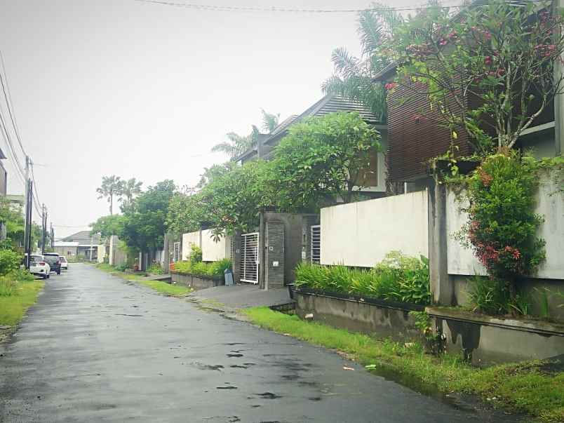 villa di seminyak bali dekat sunset road