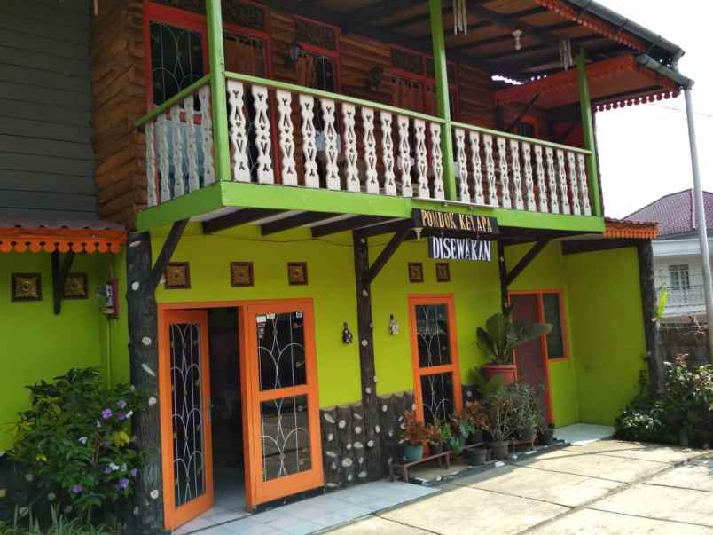 villa pondok kelapa cisarua puncak murah