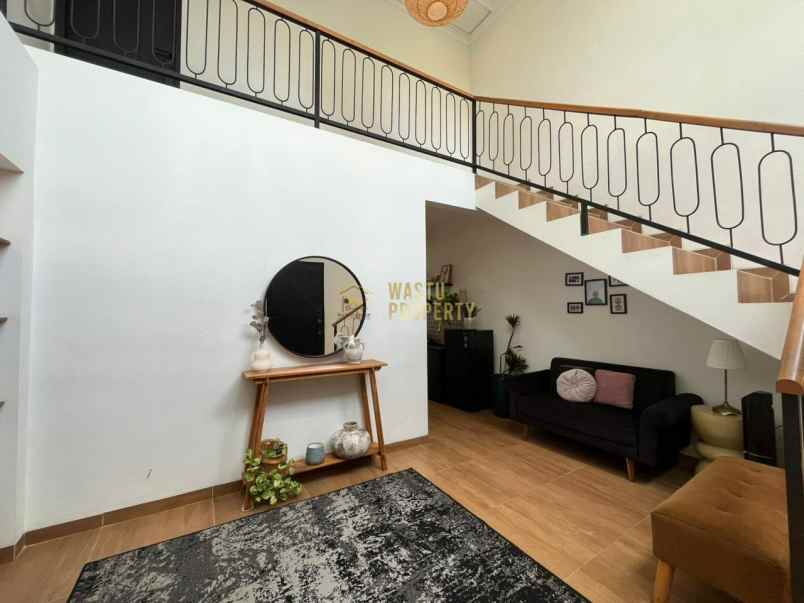 villa private pool 2 lantai di palagan ngaglik sleman