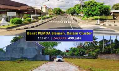 153 M Barat Pemda Sleman dalam Cluster