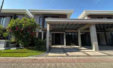 Aruba Villa Pakuwon City Baru Gress Row Jalan 3,5mobil