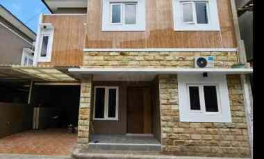 cluster mewah full furnished 2 lantai di sleman